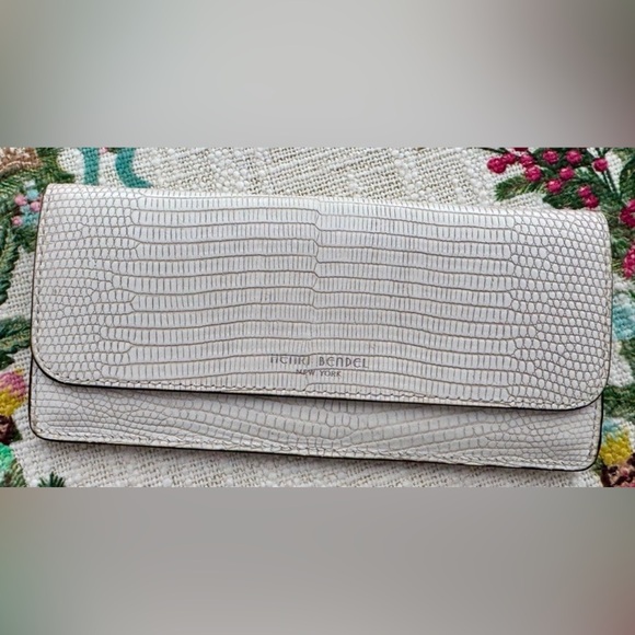 Henri Bendel Bundle: Saffiano Tote, Slim Wallet, Natasha Charm + Flame Pin - Picture 9 of 13